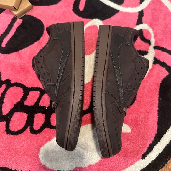 Jordan 1 Retro Low OG SP Travis Scott Velvet Brown - Size 10 - Brand New - Picture 3 of 12